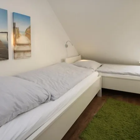 Badestra_e 80_ Whg_ 8_ Goting Hus Apartment *